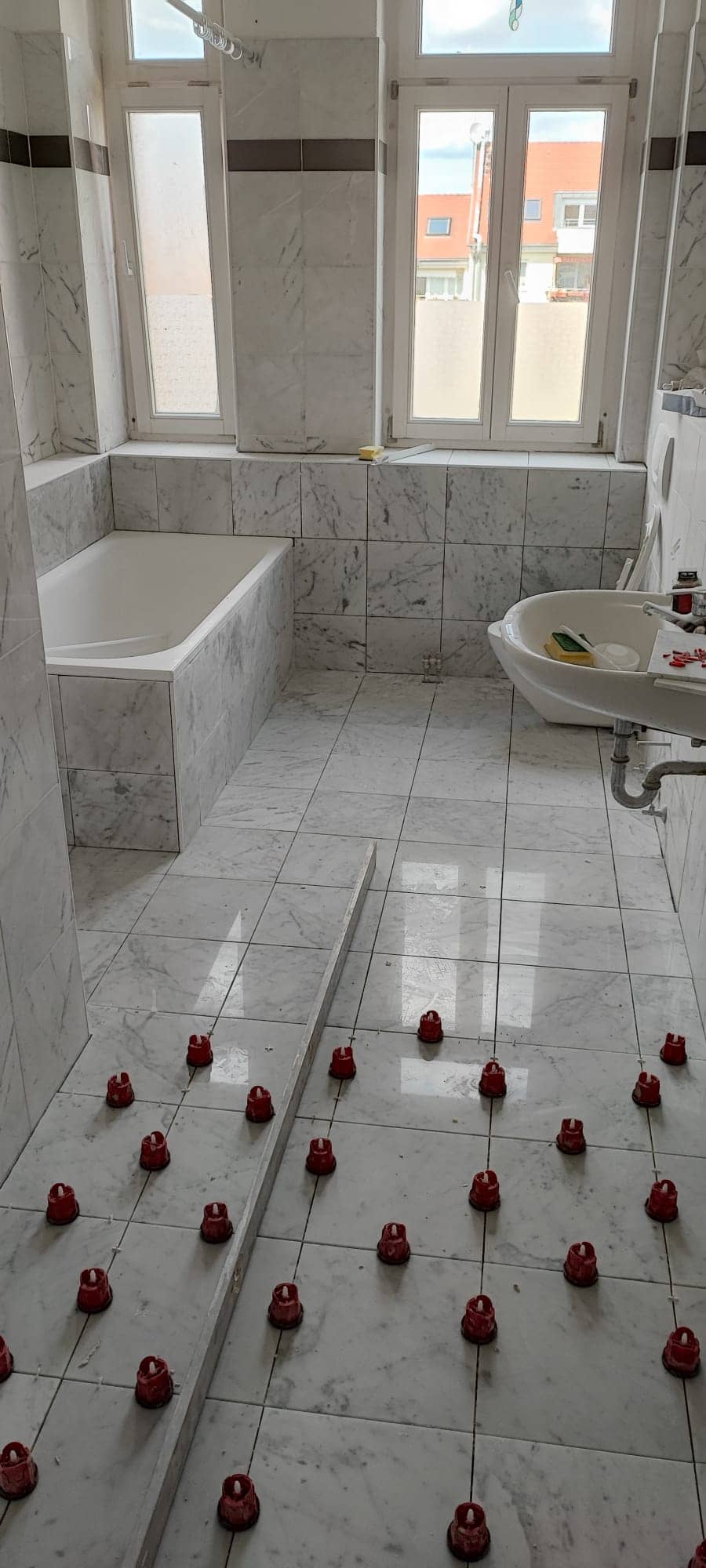 Image 0