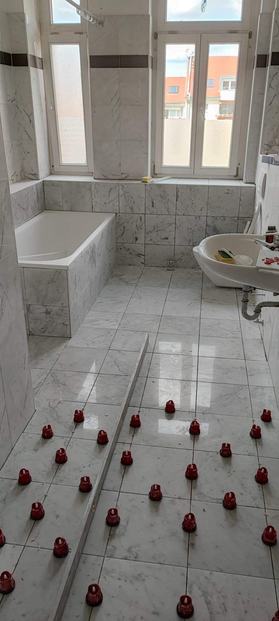 Image 0